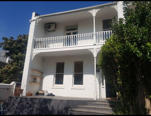 3 BEDROOM HOUSE TO LET IN GARDENS